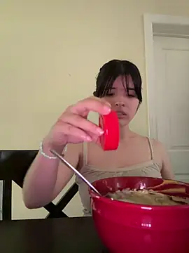 ashleyvp98 online show from May 29, 9:46 pm