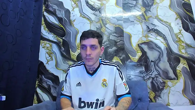 boy max latin online show from June 20, 8:11 pm