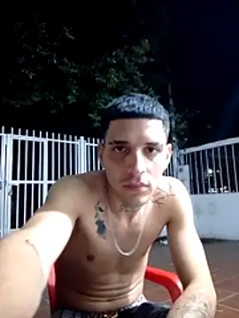 boy max latin online show from July 15, 1:33 am