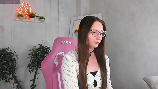 Snapshot of Alexa_Carte chatting on June 21, 9:12 am Alexa Carte online show from June 21, 9:12 am