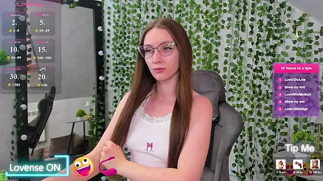 Snapshot of Alexa_Carte chatting on July 11, 1:08 am Alexa Carte online show from July 11, 1:08 am