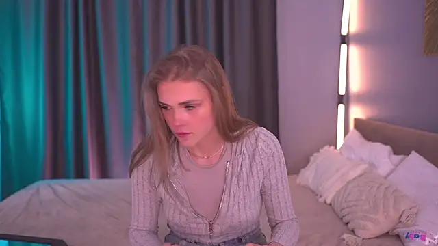 Snapshot of Ellizabethh chatting on May 29, 3:10 pm Ellizabethh online show from May 29, 3:10 pm