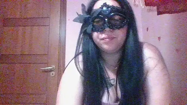 Snapshot of Sophie-95 chatting on May 25, 11:16 am Sophie-95 online show from May 25, 11:16 am