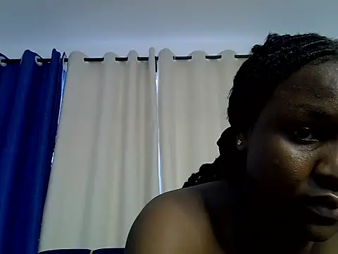 Curvycupid online show from May 27, 7:38 am