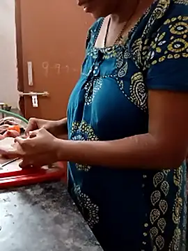 Naughty ayesha09 online show from May 31, 6:21 am