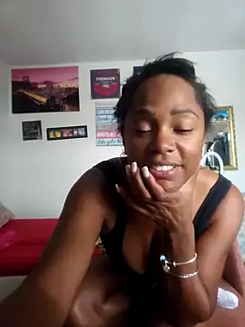 BlackDiamonddd online show from May 30, 7:00 pm
