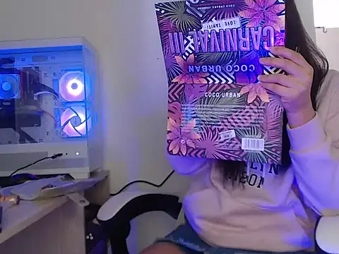 Snapshot of SARACONY chatting on May 24, 8:14 pm SARACONY online show from May 24, 8:14 pm