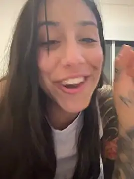 morenitttta online show from May 26, 2:51 am