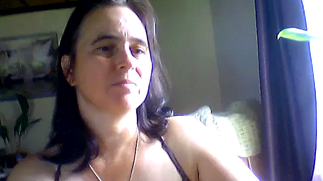 Snapshot of AniaCool77 chatting on June 16, 7:44 am AniaCool77 online show from June 16, 7:44 am
