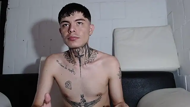 badboy-fox online show from May 25, 11:00 pm