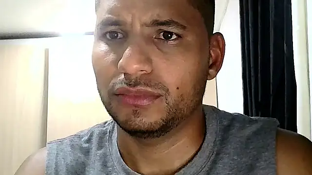 Snapshot of Bruno_vip chatting on June 13, 2:31 am Bruno vip online show from June 13, 2:31 am