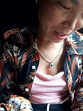 Heryy xx online show from June 9, 5:19 am