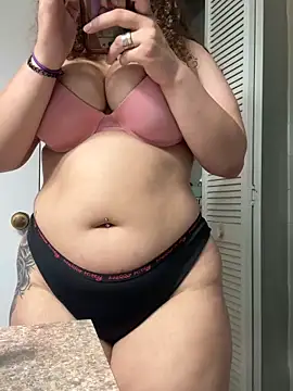 Nattiddlg online show from May 24, 3:44 am