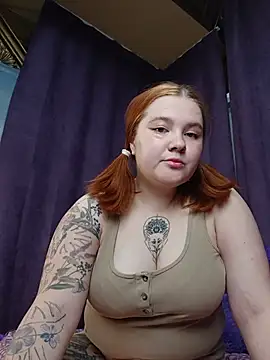 Triss V online show from May 25, 12:05 am
