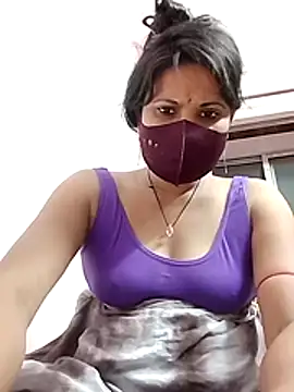 Snapshot of sampachatterjee234 chatting on June 19, 8:34 pm sampachatterjee234 online show from June 19, 8:34 pm