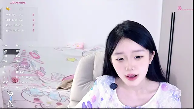 KylinKylin online show from June 6, 3:50 pm