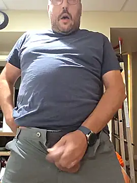 Snapshot of the_Milk_Man chatting on July 10, 3:58 pm the Milk Man online show from July 10, 3:58 pm