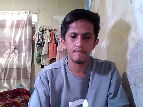 Snapshot of MikeSweet2026 chatting on May 29, 12:30 am MikeSweet2026 online show from May 29, 12:30 am
