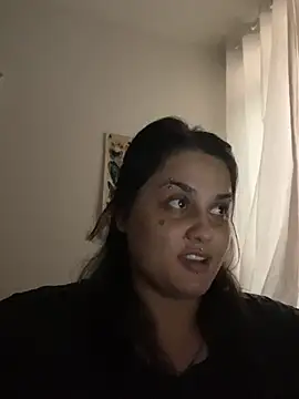 Snapshot of VenusRotten chatting on June 1, 1:13 pm VenusRotten online show from June 1, 1:13 pm