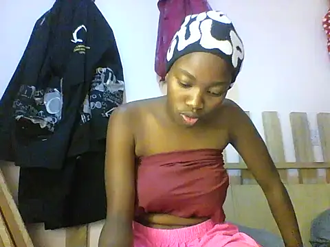 aliana082169 online show from May 26, 11:17 am