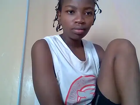 aliana082169 online show from July 13, 5:43 am