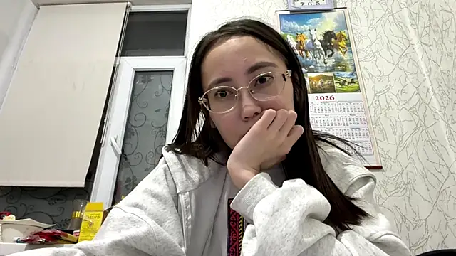 Snapshot of VickieTrudo chatting on June 6, 9:30 pm VickieTrudo online show from June 6, 9:30 pm