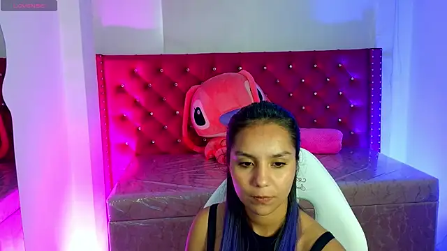 Snapshot of Cami_monroe_m chatting on May 29, 6:06 pm Cami monroe m online show from May 29, 6:06 pm