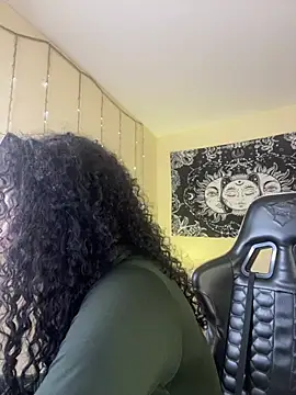 Snapshot of victorya_milf chatting on July 15, 11:59 am victorya milf online show from July 15, 11:59 am