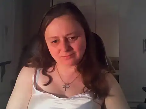 Snapshot of TaylorLovely chatting on May 30, 8:17 pm TaylorLovely online show from May 30, 8:17 pm
