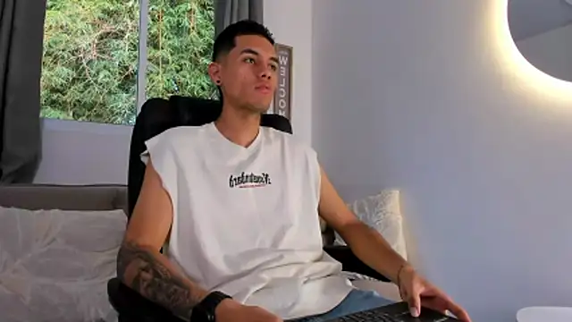 NickCopeer  online show from June 10, 12:37 pm
