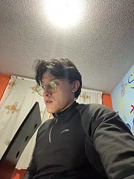 Alan Jhones online show from June 2, 1:29 am