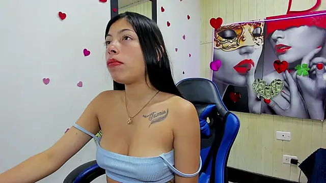 tamara bloom20xx online show from July 13, 8:00 pm