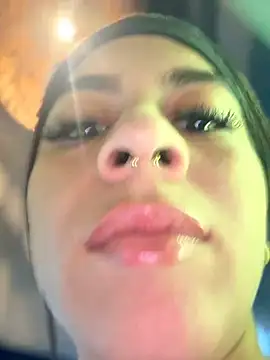 Eveliin   online show from June 4, 1:39 pm