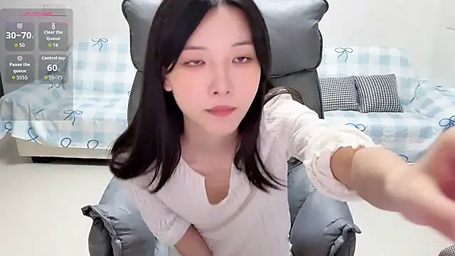 jiajia girl online show from August 1, 11:36 pm