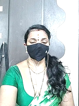 Leela 555 online show from May 29, 2:04 pm