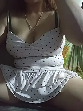 Cherysexxy-yyy online show from June 2, 1:57 pm