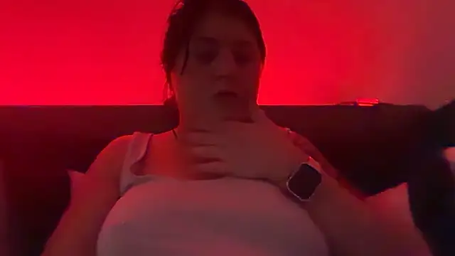 LucyLou31 online show from June 15, 7:38 pm