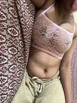 bold priya online show from June 26, 7:18 pm
