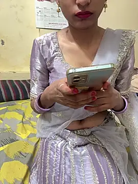 bold priya online show from July 22, 1:30 am