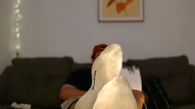 Snapshot of ChubbyGayBigFeet chatting on May 27, 1:52 pm ChubbyGayBigFeet online show from May 27, 1:52 pm