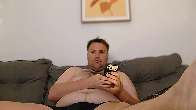 Snapshot of ChubbyGayBigFeet chatting on May 30, 10:01 am ChubbyGayBigFeet online show from May 30, 10:01 am