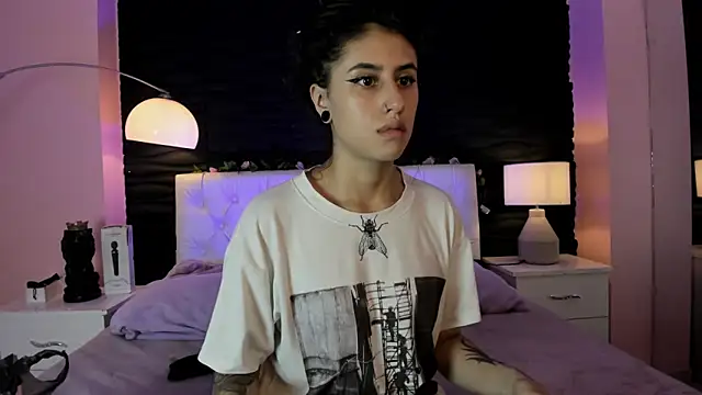 Snapshot of Natasha_Nassty chatting on May 28, 8:28 pm Natasha Nassty online show from May 28, 8:28 pm