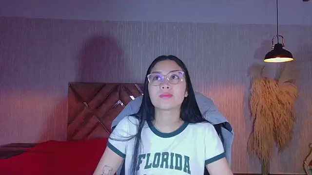 adaira31 online show from June 18, 6:23 pm