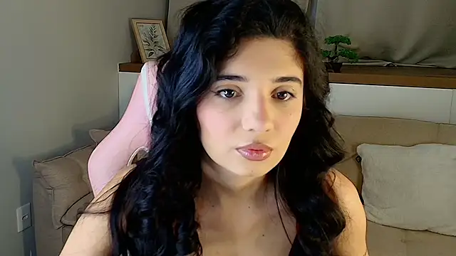 Rose Desiree online show from June 15, 11:23 am