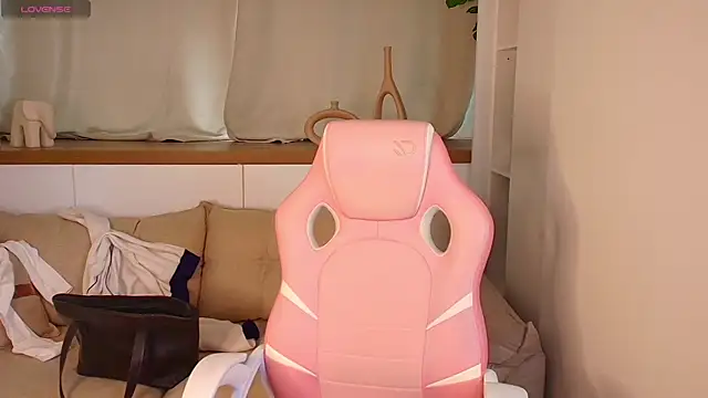 Rose Desiree online show from July 24, 11:08 am