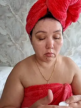 Snapshot of Love__beby chatting on July 10, 10:07 am Love beby online show from July 10, 10:07 am