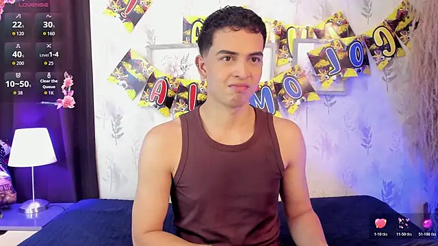 Snapshot of willy_diamond chatting on July 7, 7:51 pm willy diamond online show from July 7, 7:51 pm