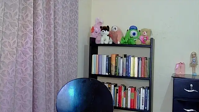 Kali Hel online show from July 12, 3:52 am