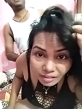 Snapshot of RendingSpa chatting on June 5, 6:24 pm RendingSpa online show from June 5, 6:24 pm