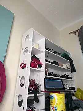 Bubble freaky online show from May 28, 2:36 pm